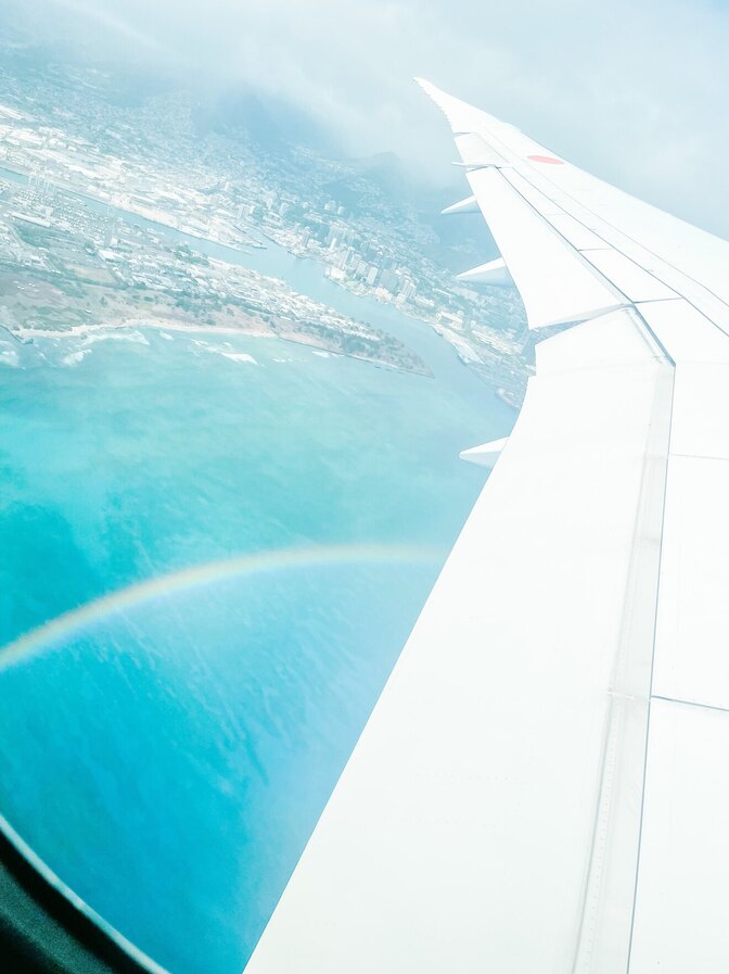 現役CAが教える！航空券はエアラインの自社サイトで買うのが賢い理由