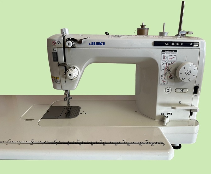 ハンドメイド作家、デニムリメイクにぴったりなミシンとは？