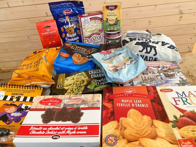 【カナダのおすすめお土産 18選！🇨🇦】