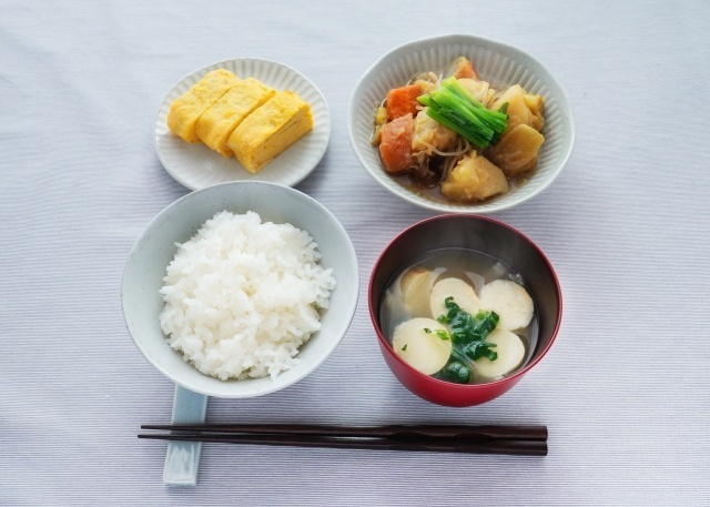 恥をかかないお箸の使い方