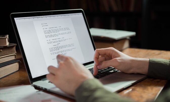 【リアルな収益公開】Webライティング副業で月25万円稼げた理由を紹介