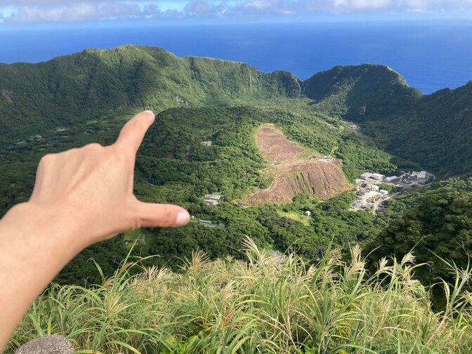 死ぬまでに見るべき世界の絶景13選に日本で唯一選ばれた、上陸困難島・東京都青ヶ島はどんな島なのか?