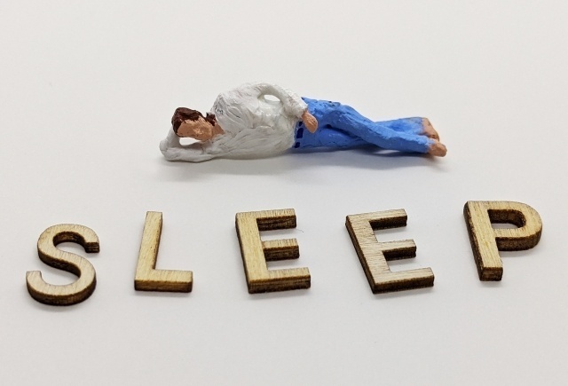 しっかり寝よう　子どもの睡眠時間は大事！