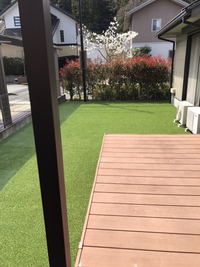 お庭の雑草困っていませんか？【DIY 人工芝】自分で6万円で解決できました！