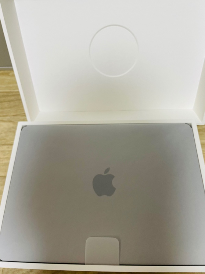 MacBook Air充電が満タンにならない？