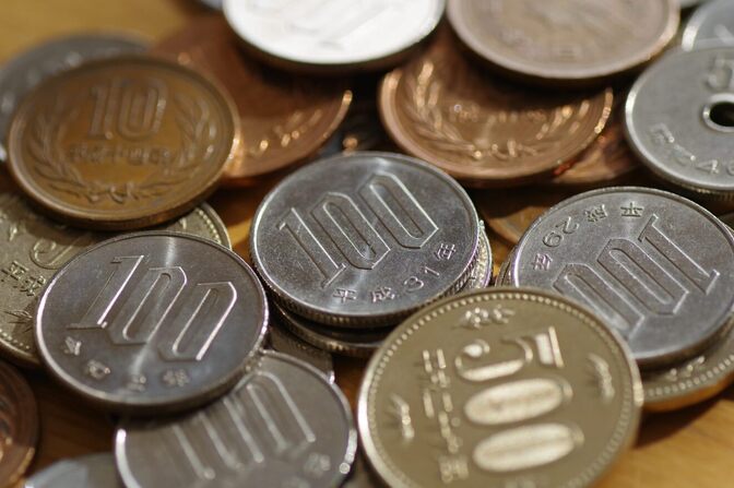 【義援金寄付もできる】どうする大量の硬貨【目指せキャッシュレス！】