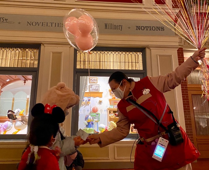 【寒がりでも大丈夫】真冬のディズニーを楽しむ服装＆持ち物