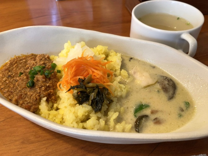 【埼玉オフィス周辺グルメ】カフェでいただく本格スパイスカレー 