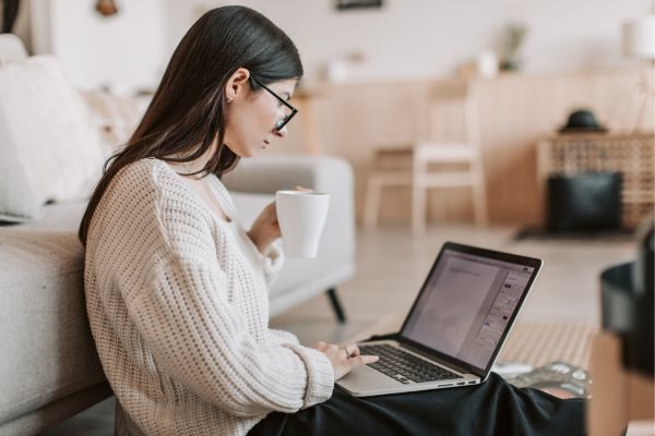 初心者WEBライターにおすすめのツール・サイトを5つ紹介