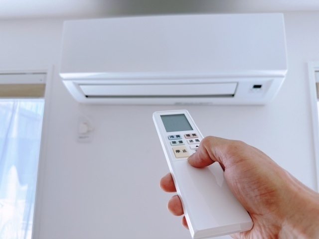 エアコンの「弱冷房除湿」を使って電気代を上手に節約する方法を知っていますか？
