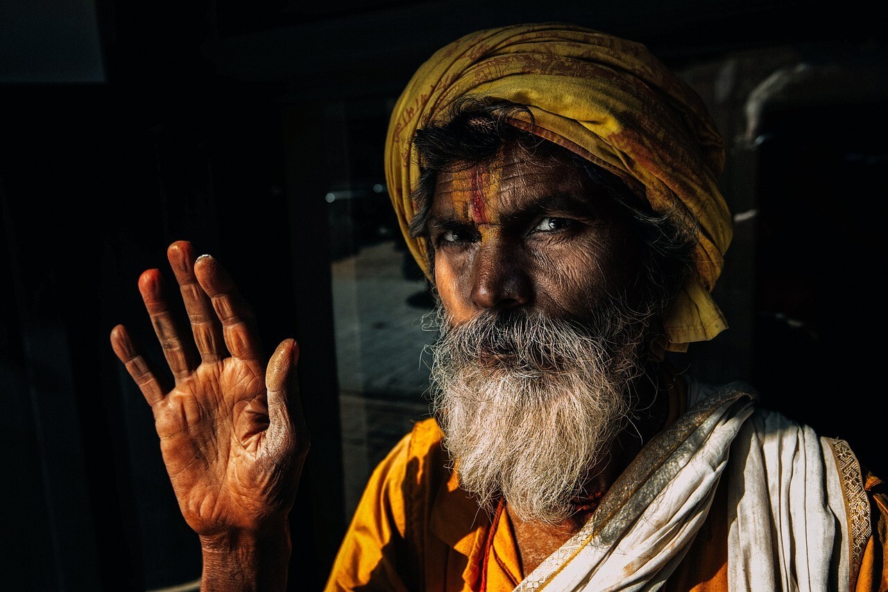old-man-5564731_1280.jpg