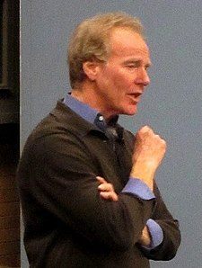 225px-Peter_Senge_at_Quest_to_Learn.jpg
