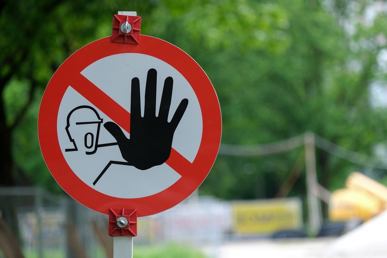 warning-sign-4240442_1280.jpg
