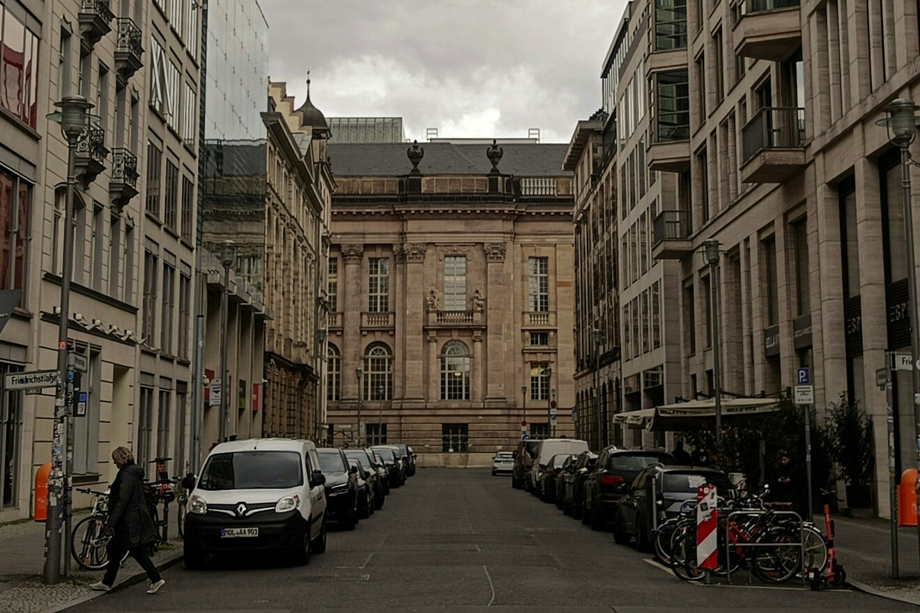haidar-shreif-Qd9bnFTdtes-unsplash.jpeg