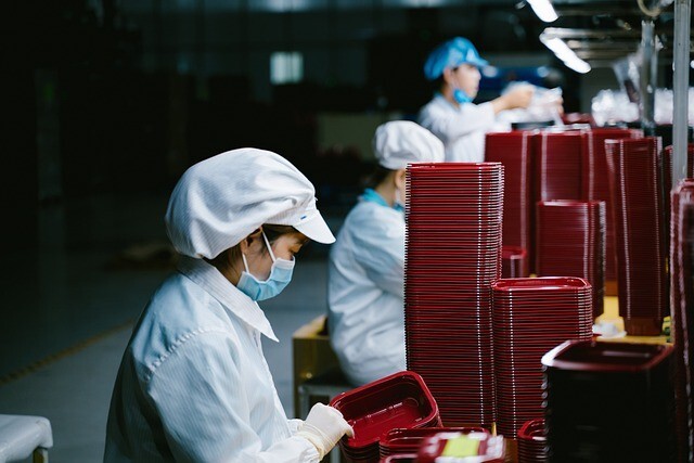 worker-6322085_640.jpg