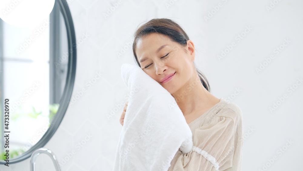 1000_F_473320970_JPABVOkyM8gLdOPF92O5cmwcSfekIYQp.jpg