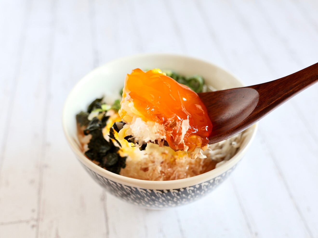味噌卵黄の卵かけご飯（味噌4種）3.JPG