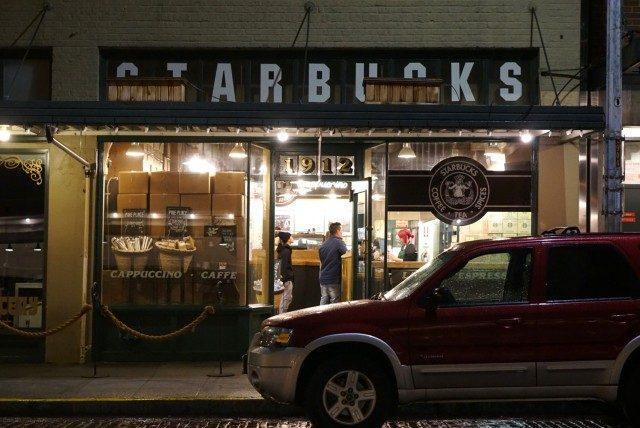 Seattle-starbucks31-640x428.jpeg