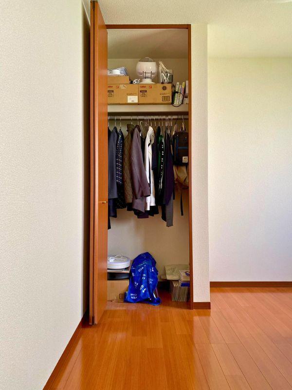 closet-4.jpg