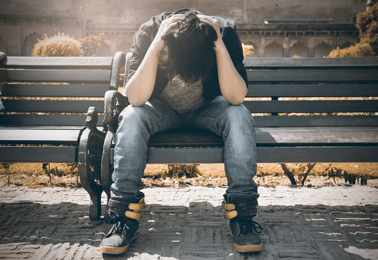 alone-3468379_1280.jpg