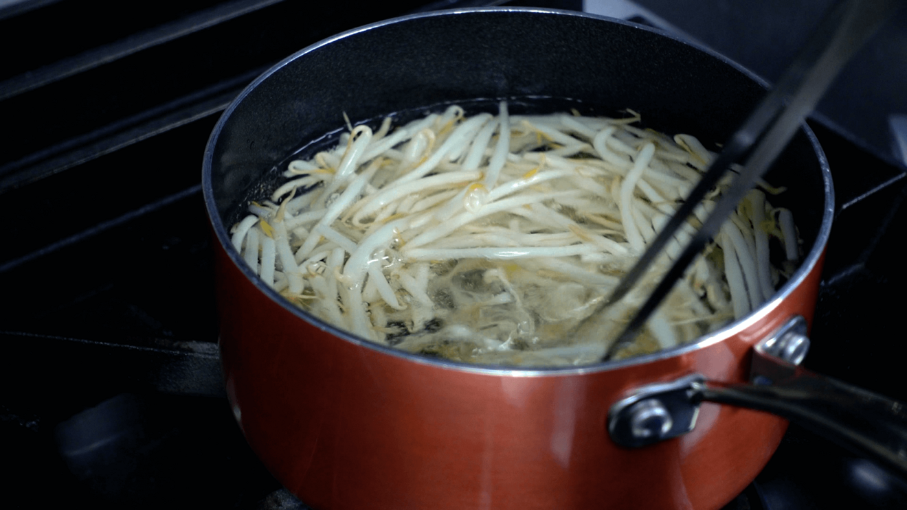 えのきともやしのペペロンチーノ炒め(10).png