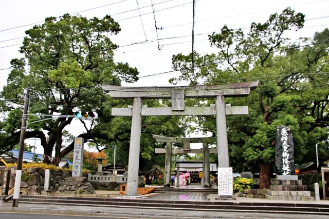 宇美八幡宮と宇美町の風景