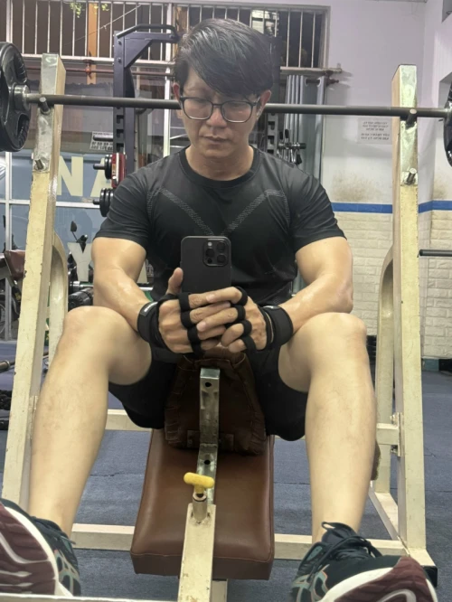 Giang Hạc Trung