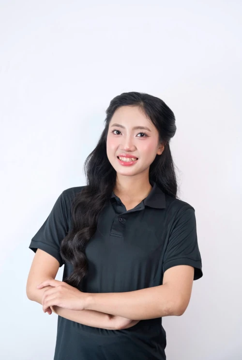 Tôn Nữ Cẩm Ngân