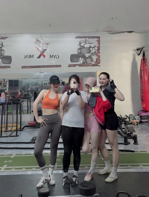 Hình ảnh hoạt động