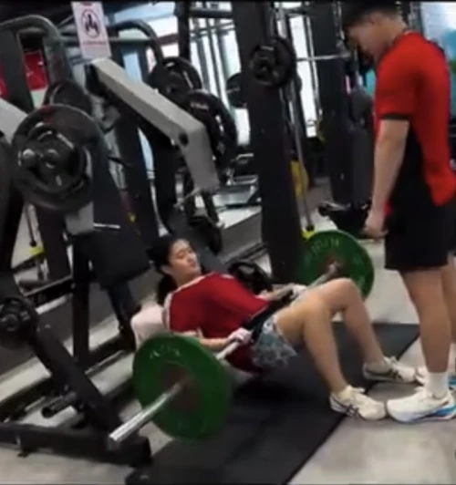 Hình ảnh hoạt động