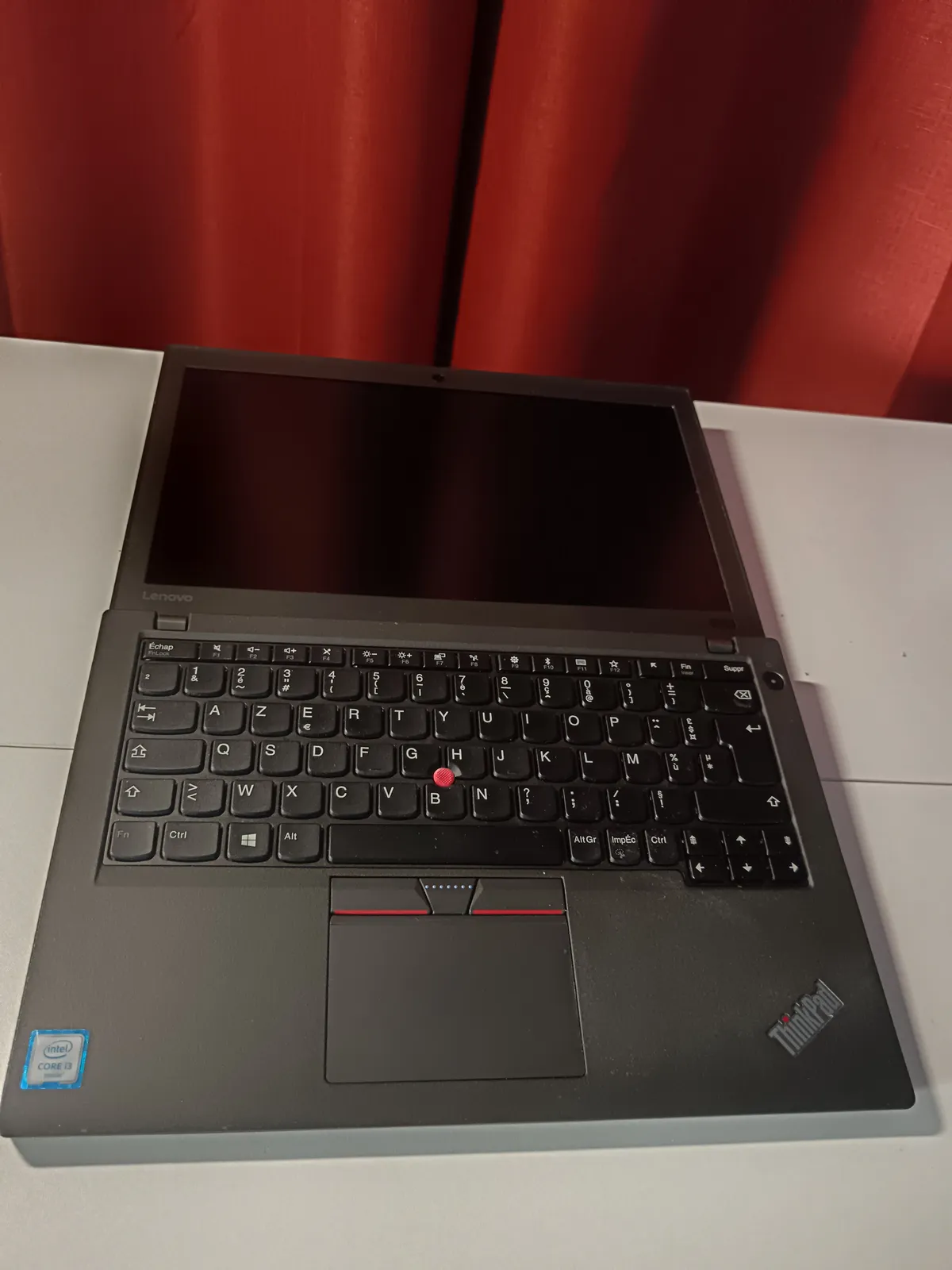 Lenovo ThinkPad X270 - Galerie photo 3