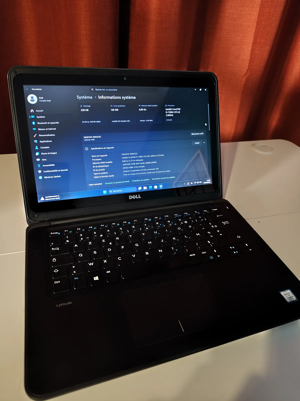 Dell Latitude 3380 - Galerie photo 5