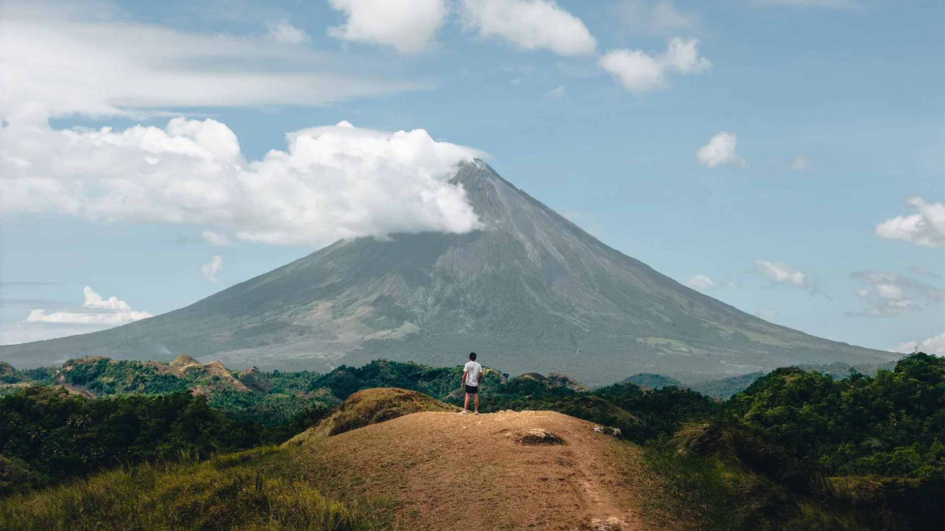 I Was Creating for Everyone Except Myself — How Content Creator Burnout Led Me to Build LightSeed