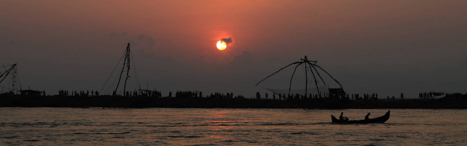 sunset at munambam