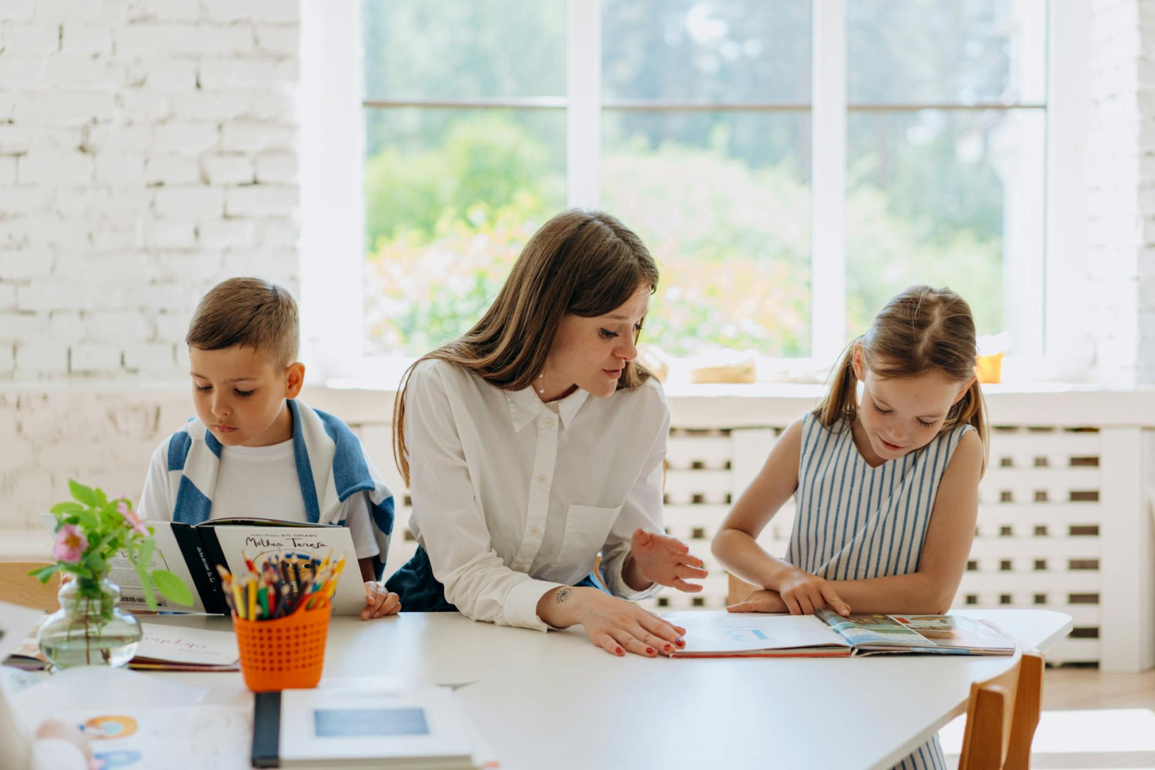 How Speech Pathologists Work with Teachers and Schools.