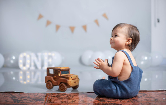 Language Development at 12 Months: Speech and Language Milestones for Your 1-Year-Old.