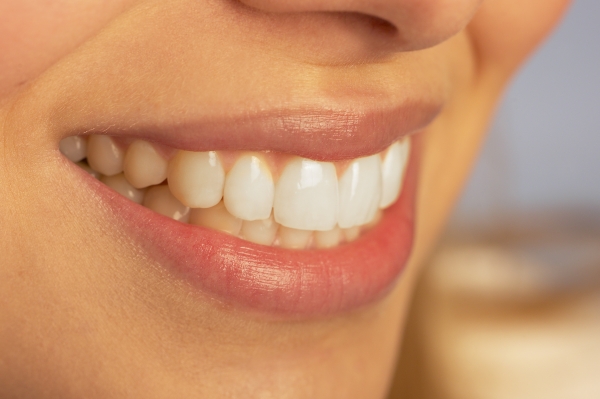 how dental crowns and bridges restore dental issues