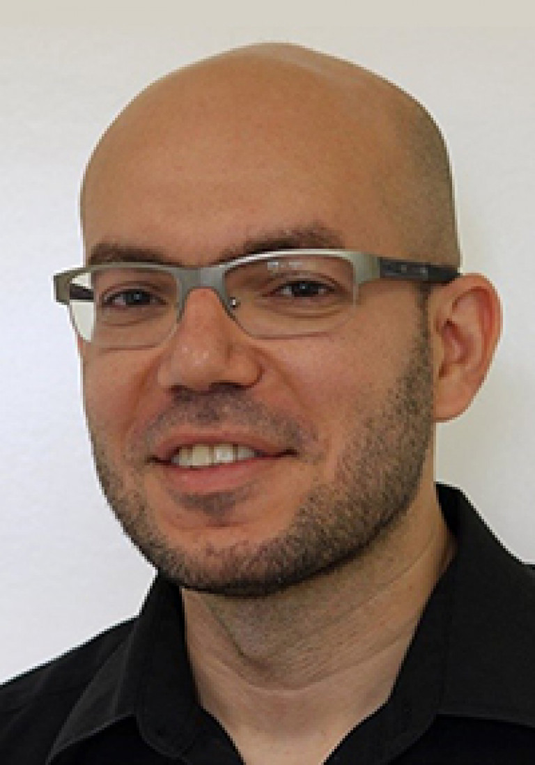 Dr Ahmed Elsayed BDS (Hons), MSc (Prosthodontics) Dentist