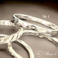Mönstrad enkel ring. 1 - 1,5 mm tjock