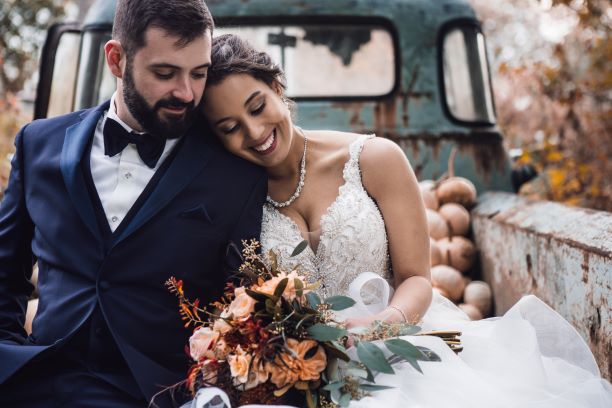 bride groom smiling