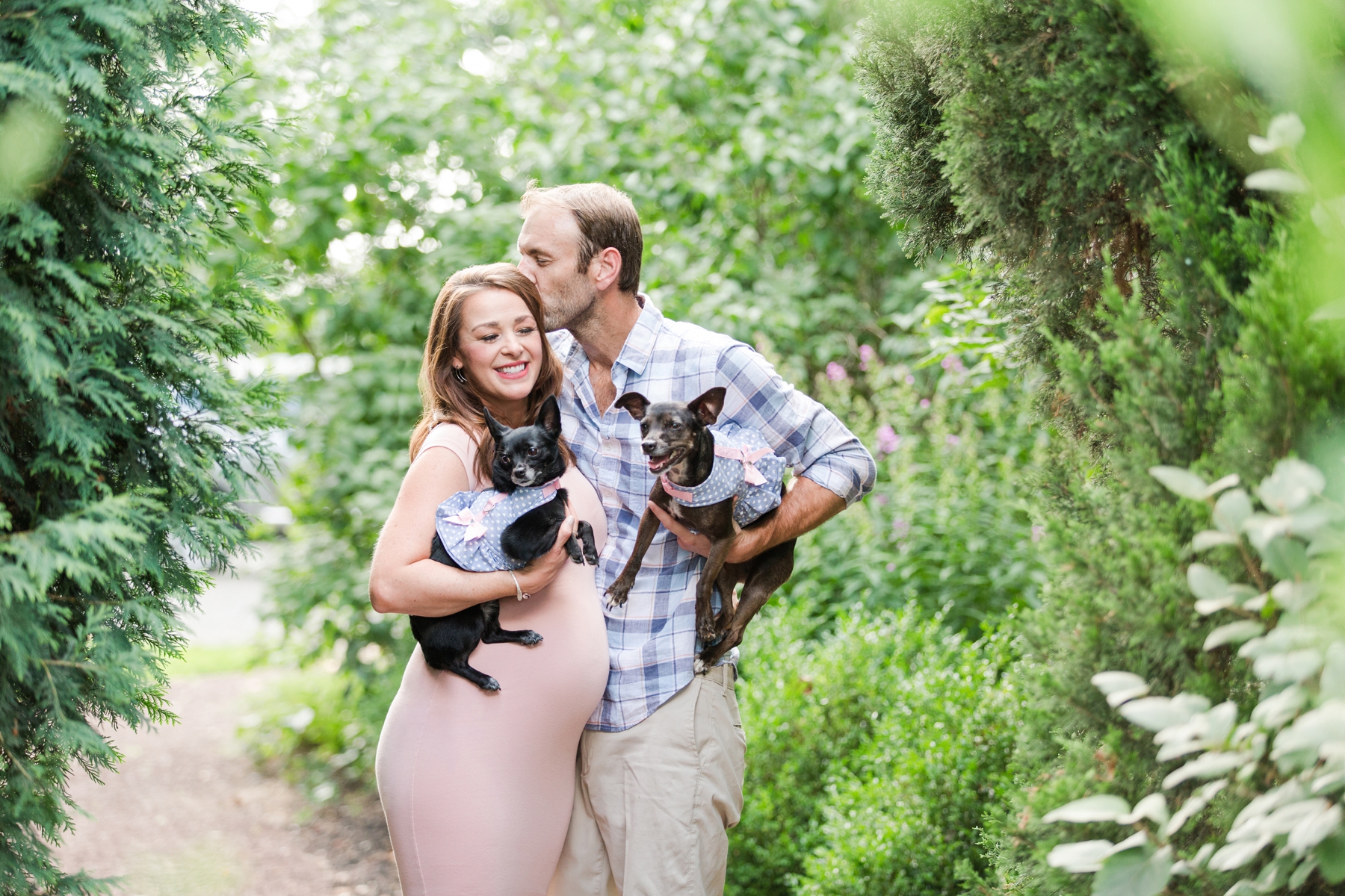 Jamie + Doug's Rainbow Baby Maternity Session at the Inn at Fernbrook Farms