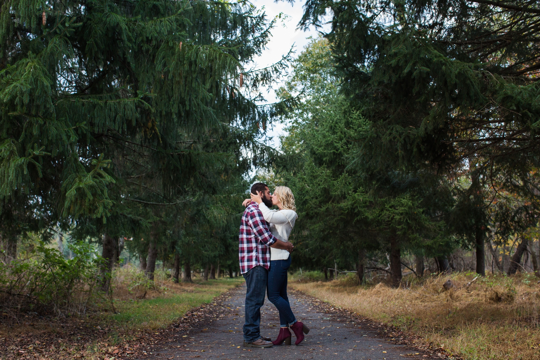 Engagement photo Allaire Park 