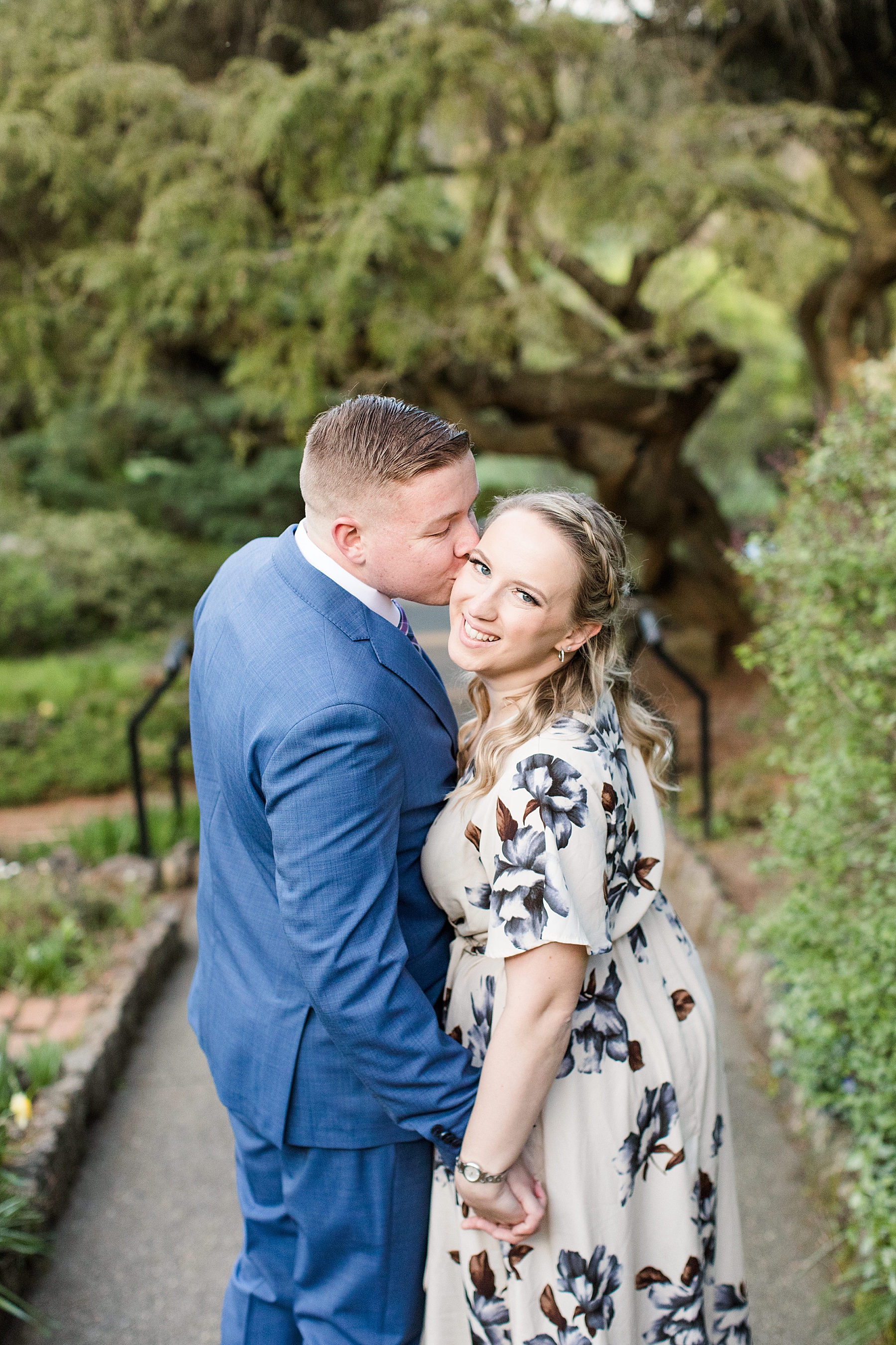 Engagement Photos In Deep Cut Gardens