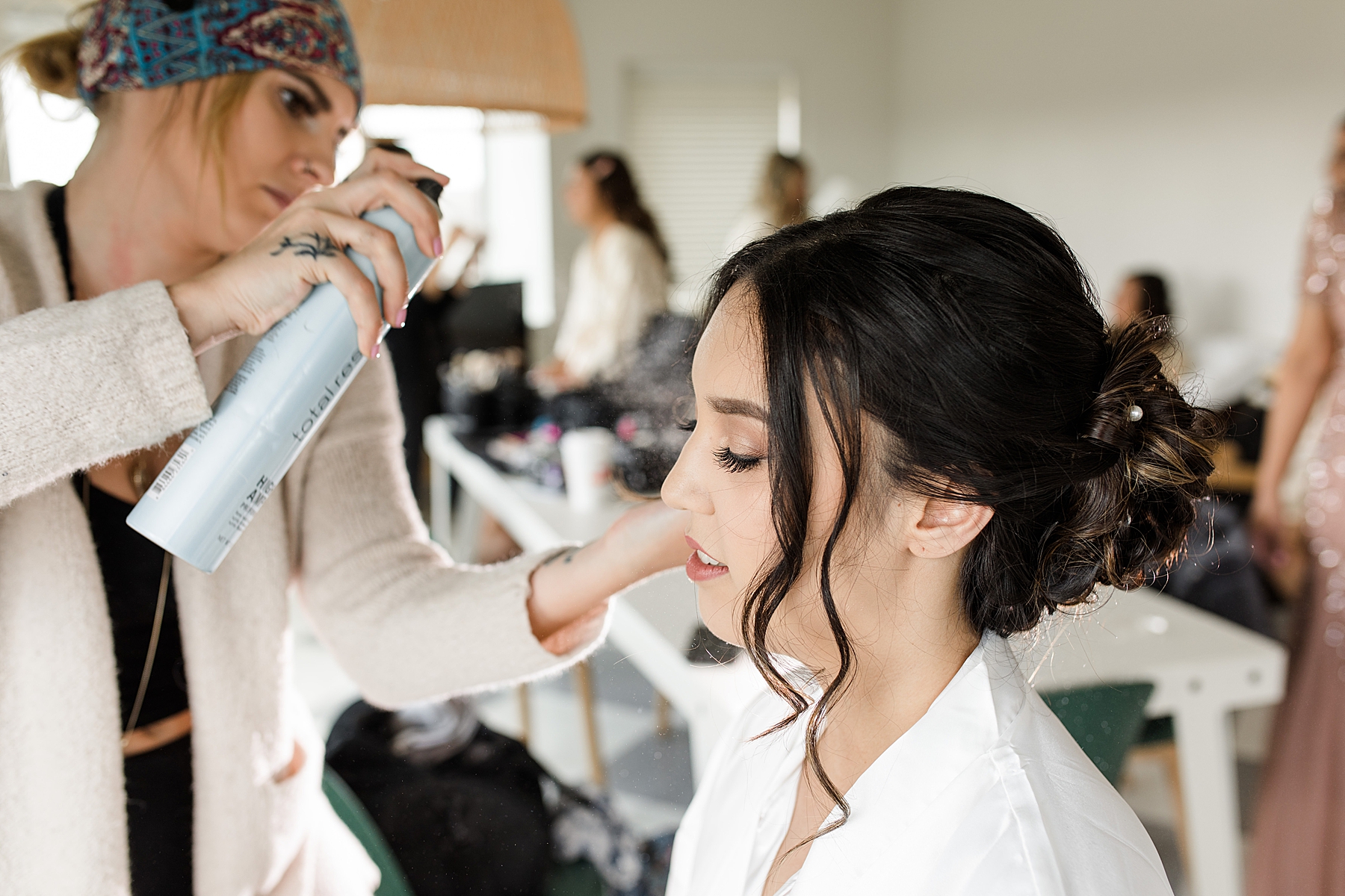 Setting Wedding Brides Makeup in The Mill Lakeside Manor