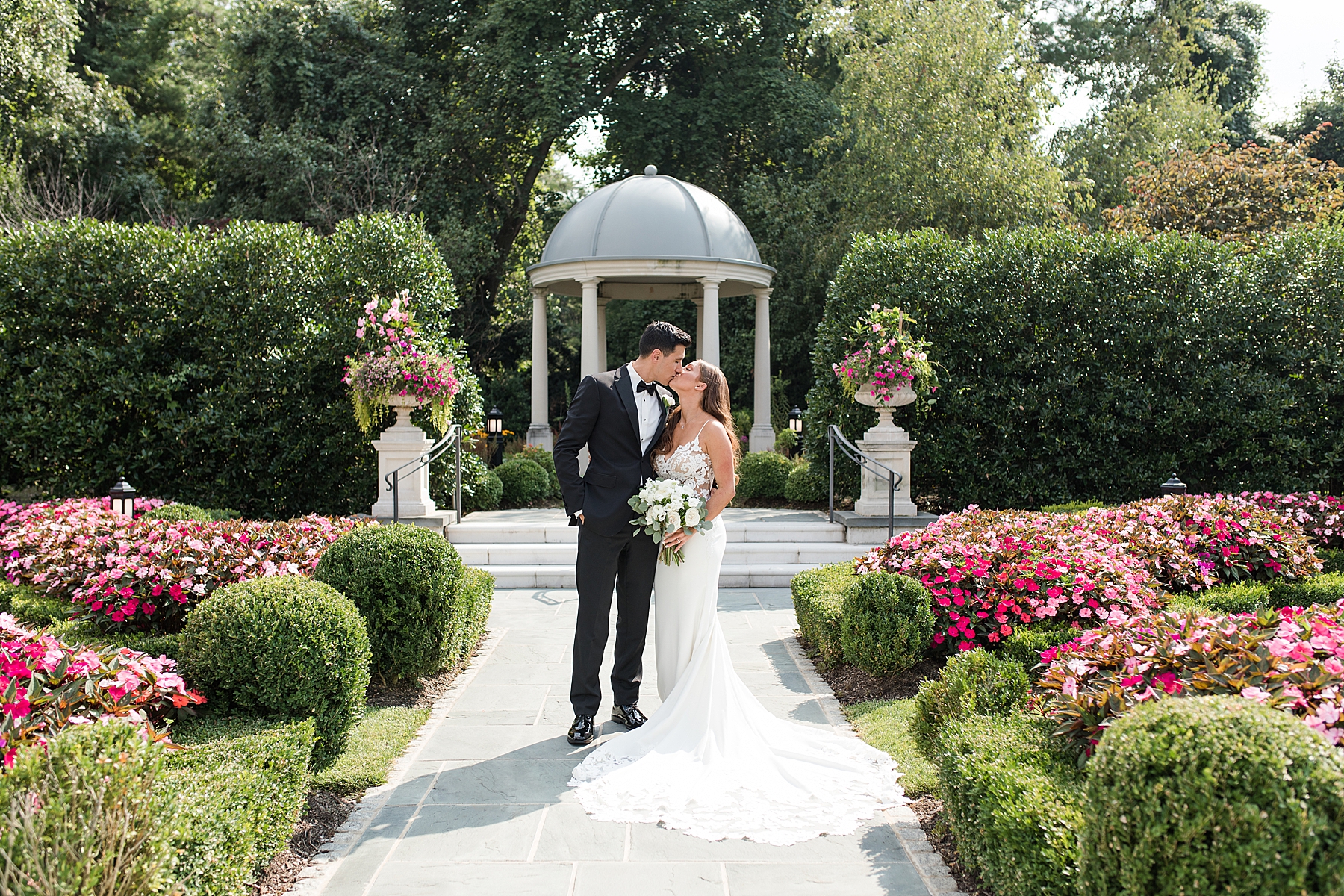 The Park Chateau Estate And Gardens Wedding Photo