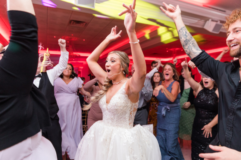 Plan a Wedding Reception That Will Get Everyone Dancing