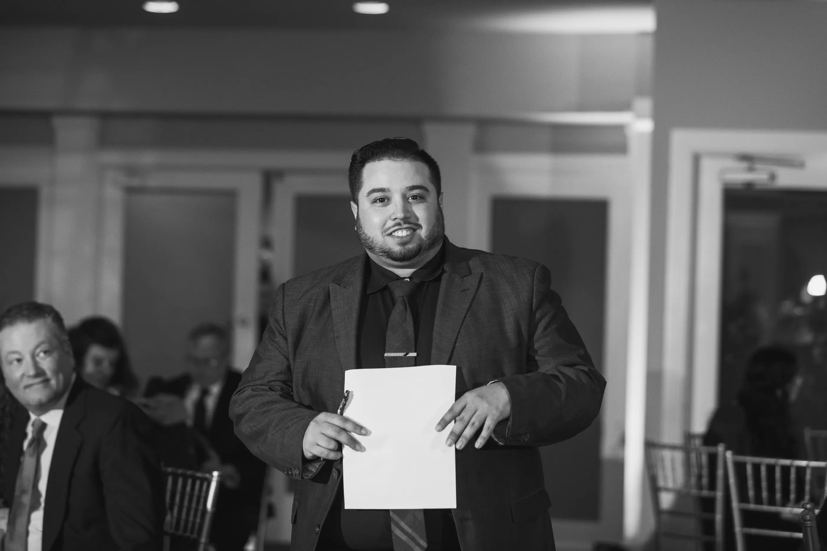 What Should Your Wedding DJ Wear?