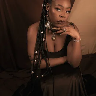 Shaé Universe
