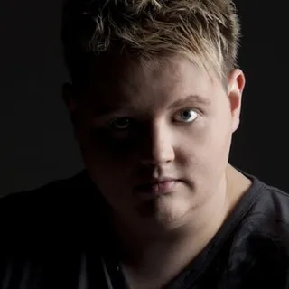 Orjan Nilsen & Mark Sixma pres. nilsix