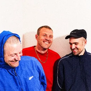 AVÖ & Tjondoo